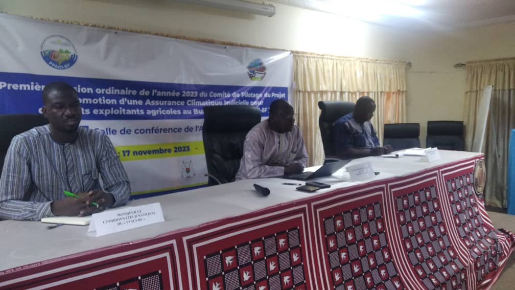 Burkina / Promotion de l’assurance climatique : Une première session du comité pour améliorer les orientations au profit des petits exploitants agricoles