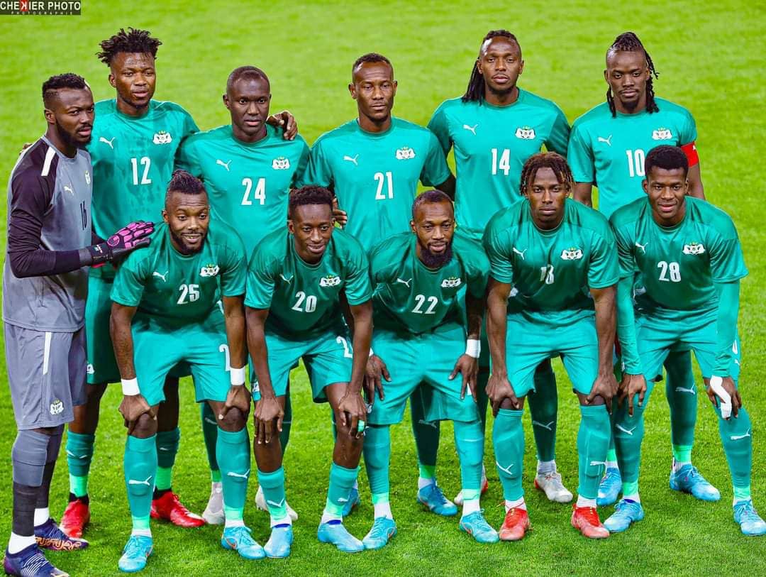 Football/CAN 2023 : L’arrivée des Étalons en tenue Koko Donda et Faso Danfani 