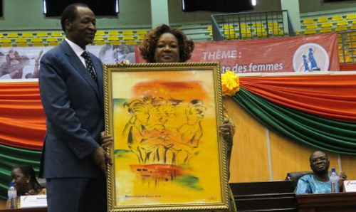 Clôture du Forum national des femmes 2012 : Blaise Compaoré insiste sur l’autonomisation économique des femmes