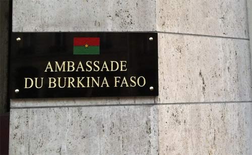Autant le dire… : Ambassade du Burkina en France, le droit de rêver pour les femmes ?