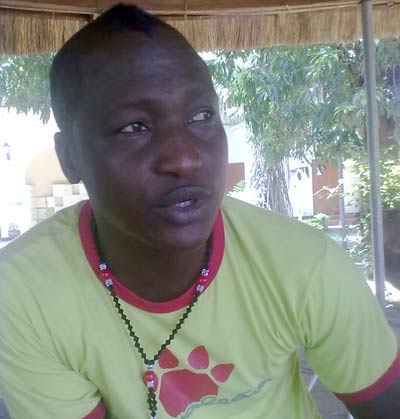 Manwdoé, artiste chanteur tchadien : « J’ai appris la dislocation du groupe Yeleen sur facebook »
