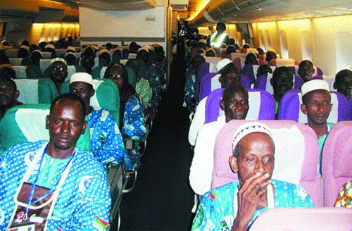 Pèlerinage 2012 à La Mecque : 956 pèlerins partis pour les lieux saints via Bobo-Dioulasso
