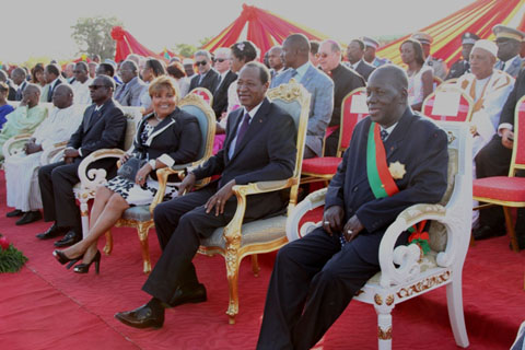 Commémoration du 11 Décembre 2012 : Blaise COMPAORE préside la cérémonie de décoration de 1070 récipiendaires