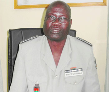 Acrobaties sur la voie publique à Bobo-Dioulasso : « Des mesures fortes seront prises », déclare le DR de la police
