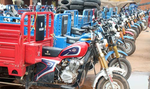 Tricycles à Ouagadougou : Responsabilités partagées entre l’Etat, la commune et les conducteurs