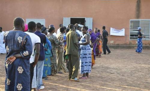 Réformes constitutionnelles au Burkina Faso : Les Burkinabè plus attaches a la limitation du nombre de mandats présidentiels