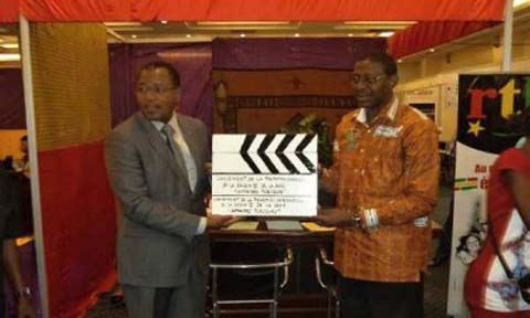 Cinéma : la troisième saison de la série « Affaires publiques » disponible sur le marché africain