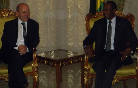 Jean-Yves Le Drian, ministre français de la Défense : « Il va y avoir des élections au Mali, il faut qu’elles se tiennent ».