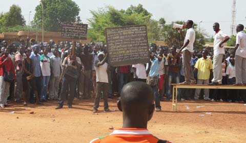  Université de Ouagadougou : Le blanchiment technique est-il la solution ? 