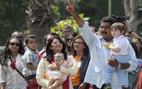 Venezuela : Nicolas Maduro, le chauffeur de bus devenu président