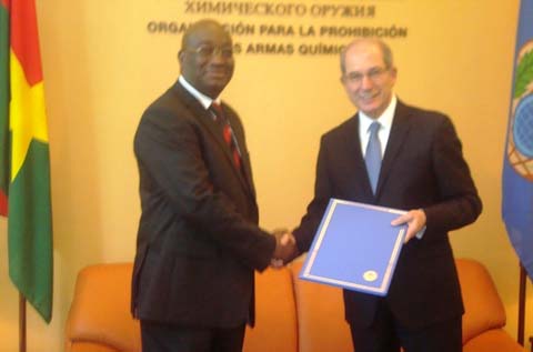 L’Ambassadeur Korsaga présente ses Lettres de Créance au Directeur Général de l’OIAC