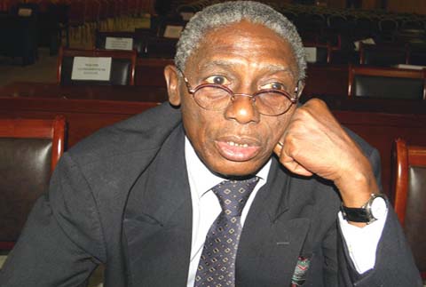 Basile L. Guissou, Ancien ministre burkinabè des Relations extérieures : « Il n’y a nulle part au monde une structure comparable  à l’OUA »
