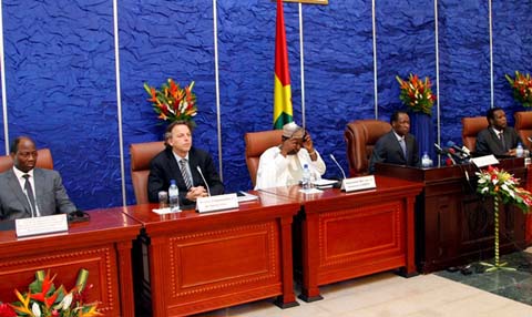 Négociations inter maliennes à Ouaga : Reprise effective des discussions sous un scénario imprévu