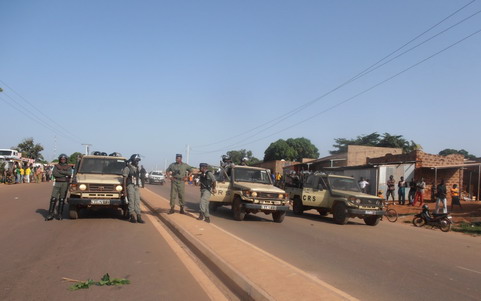Bobo-Dioulasso : Les barricadeurs 