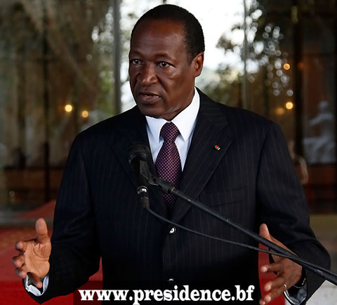 Sénat : Blaise Compaoré demande de poursuivre et d’élargir les concertations
