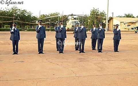Sécurité aérienne : 11 nouveaux pilotes officiers en renfort