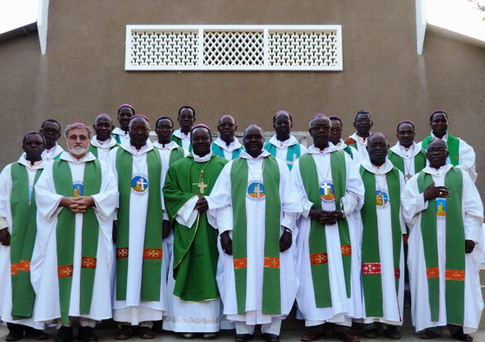Eglise du Burkina : Les évêques invitent les acteurs de la vie politique à cultiver l’amour de la patrie et de l’unité nationale et avoir le sens de la responsabilité 