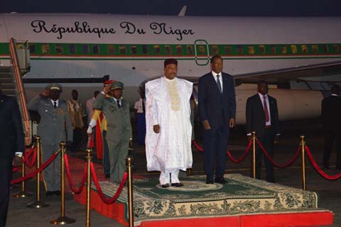Mahamadou Issoufou à Ouaga : Une visite présidentielle sur l’intégration monétaire