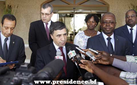 Un ministre algérien chez le Président du Faso : « l’Algérie et le Burkina ont des positions convergentes sur le Mali »