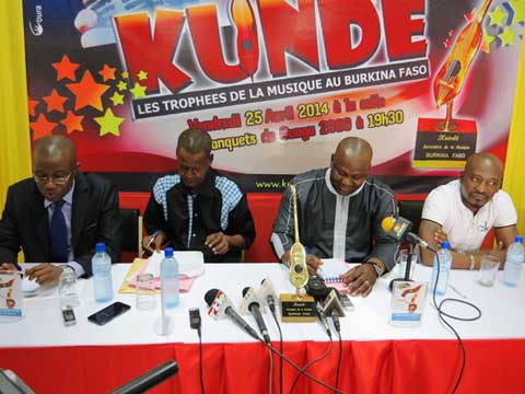 Kundé 2014 : Qui de Rovane, Bil Aka Kora ou Alif Naba va succéder à Dez Altino ?