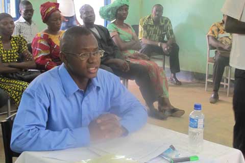 Conflits intercommunautaires de Zabré et de Guénon : Jonathan Ouoba analyse le traitement de l’information