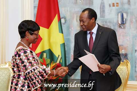 Médias : Le président du Faso reçoit le rapport 2013 du Conseil supérieur de la communication
