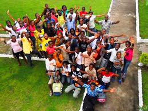 Investir dans les jeunes pour exploiter le dividende démographique en Afrique 