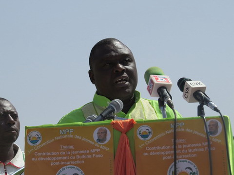 Burkina post-insurrection : Les jeunes du MPP demandent l’exclusion des  « pro modification de l’Article 37 » des prochaines élections