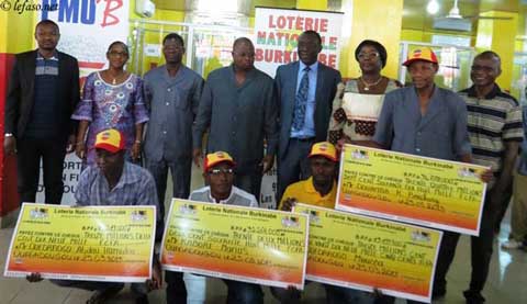 Pari Mutuel Urbain du Burkina : La LONAB a remis 93 464 500 francs CFA à quatre gagnants
