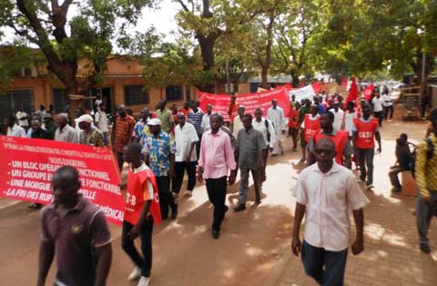 Journée nationale de protestation : Bobo a marché pour l’amélioration des services à l’hôpital Souro Sanou