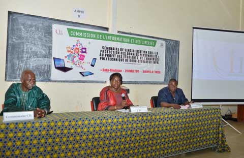 Université polytechnique de Bobo-Dioulasso : La CIL sensibilise les étudiants sur les dangers liés à l’usage de l’Internet