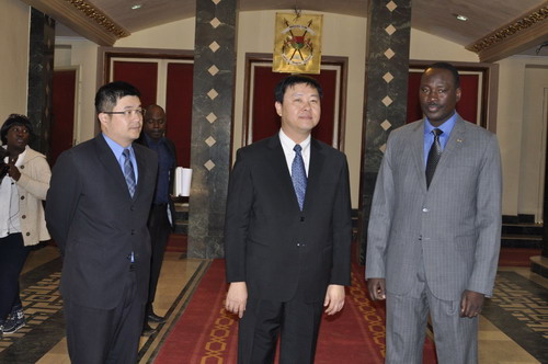 Burkina- Taïwan : Le Premier ministre Yacouba I. Zida à Taipei