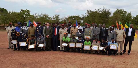 Formation initiale des officiers sapeurs-pompiers 2015 : 24 soldats du feu désormais opérationnels 