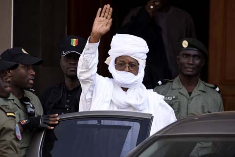 Procès Hissène Habré : Dakar doit montrer la voie