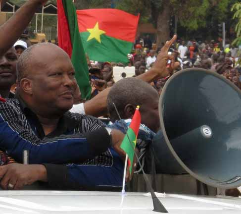 Bawendsom Nikiéma à Mamadou Barry : « Je ne vous permets pas d’insulter Roch »