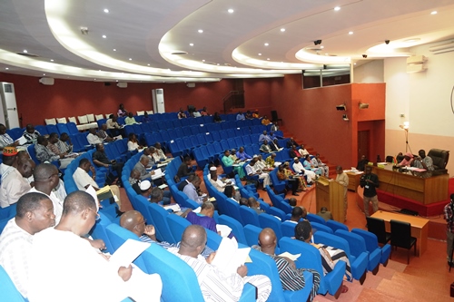 Orientation budgétaire 2018-2020 : Rosine Coulibaly était face aux députés