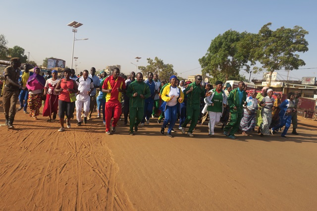 8 Mars à Ouagadougou : un cross pour commencer dans l’arrondissement 3 
