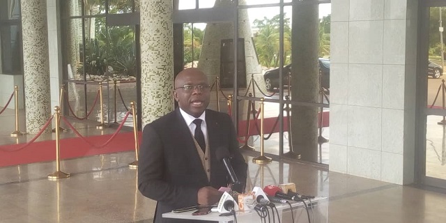 Concours de la Fonction publique : « Si ce n’est pas légal, les acteurs iront devant la justice », estime le porte-parole du gouvernement 