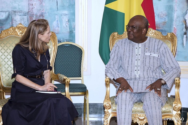 Nutrition de la mère et de l’enfant : la Princesse Sarah ZEID de Jordanie félicite le président du Faso pour son engagement